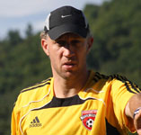 Clinician Simon Elliot